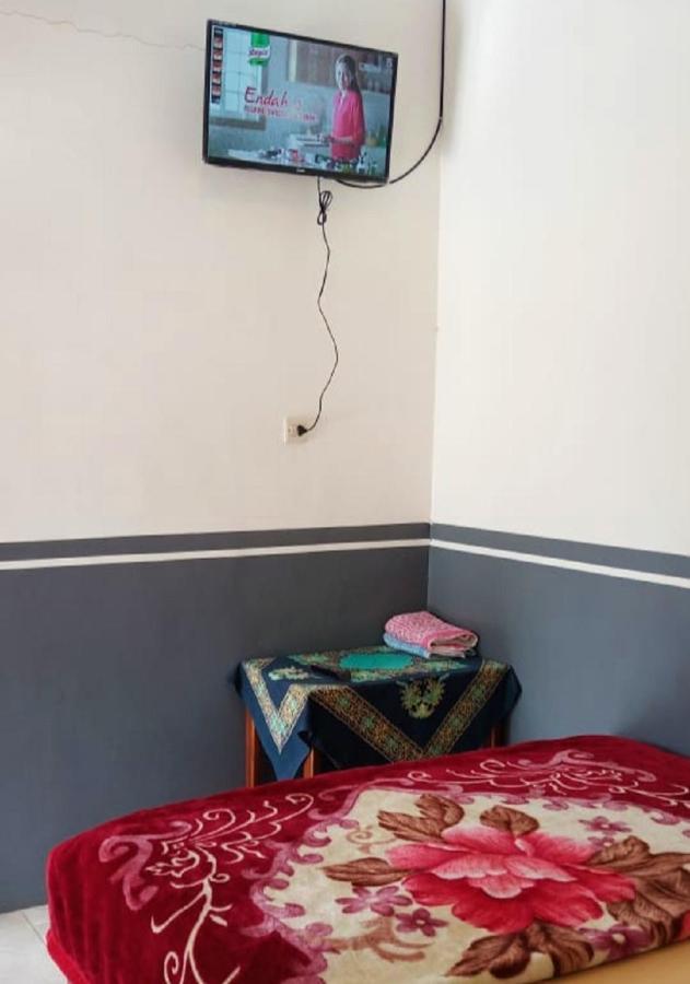 Homestay Anggun Бромо Экстерьер фото